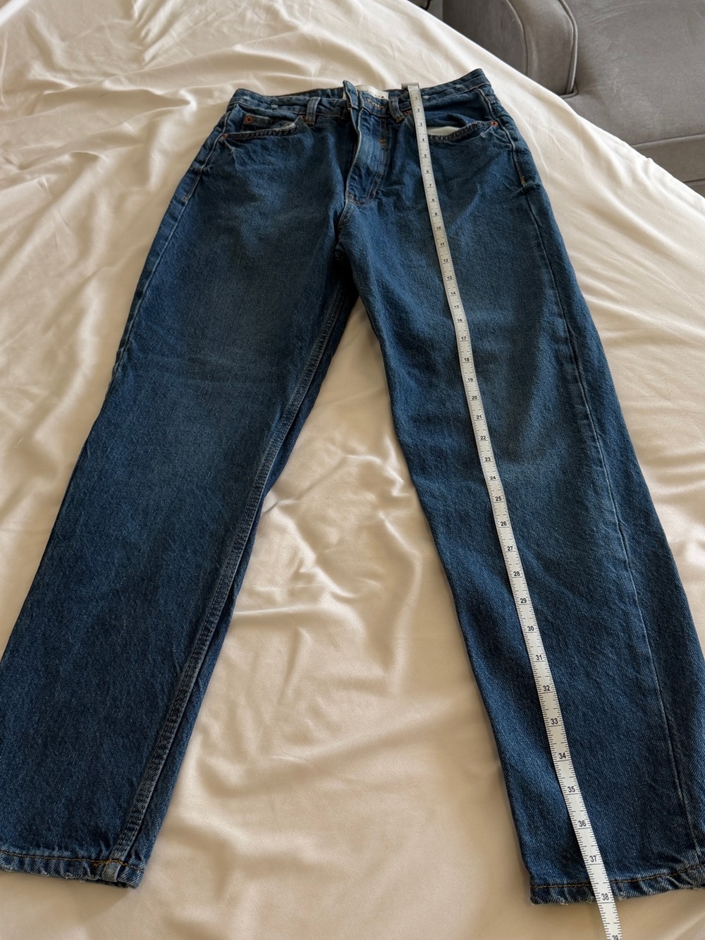 Zara Relaxed Fit Jeans in Dark Blue